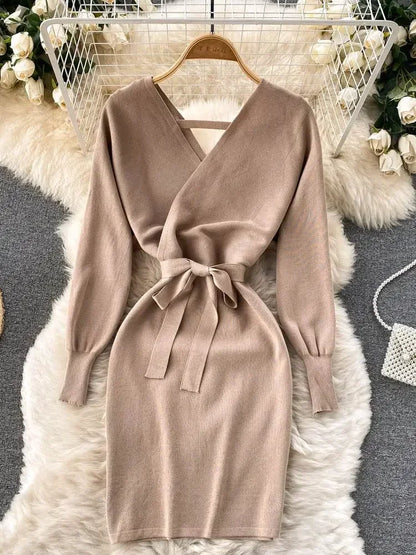 New Autumn Winter Women Knitted Sweater Dress Korean Long Batwing Sleeve V Neck Elegant Dress Ladies Bandage Dress GD792