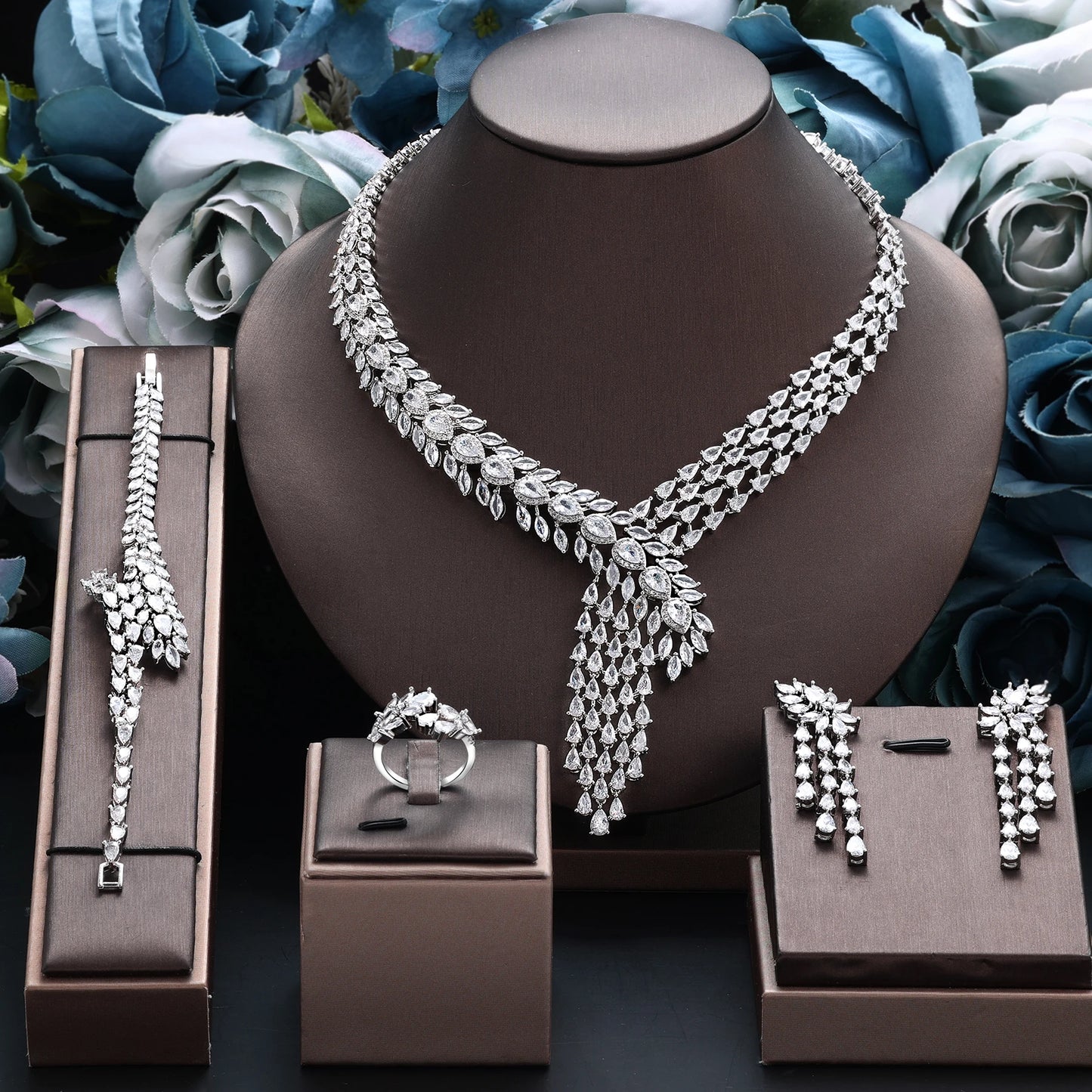 New 4-piece Bridal Cubic Zirconia Party Jewelry Set for Womens