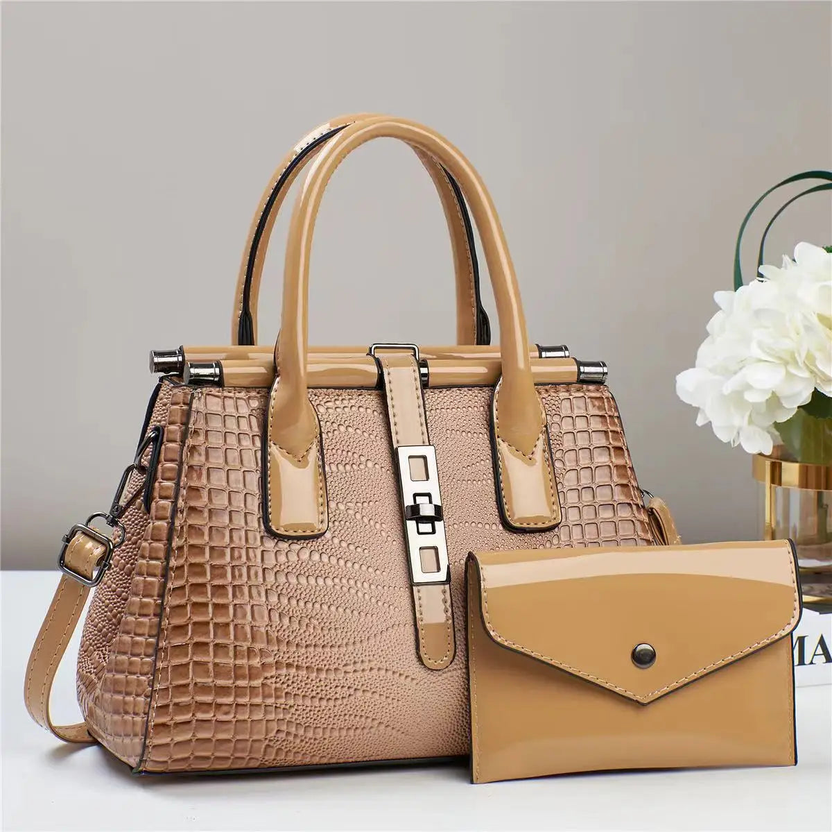 Luxury Brand Designer Crocodile Pattern Bright Leather Large Capacity Crossbody Women's Handbag