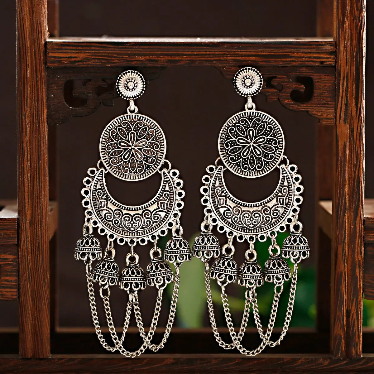 2024 Retro Indian Jhumka Jhumki Gypsy Ethnic Gold Alloy Carved Round&Crescent Bell Tassel Drop Earrings for Women Boho Jewelry