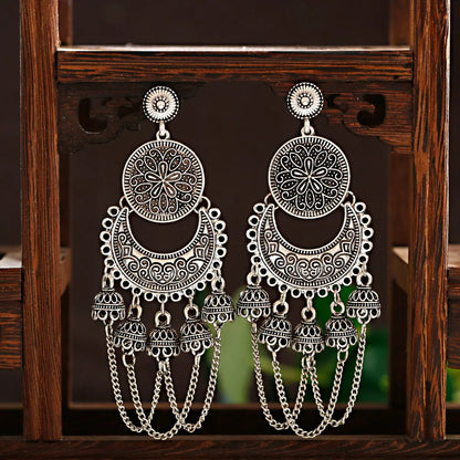 2024 Retro Indian Jhumka Jhumki Gypsy Ethnic Gold Alloy Carved Round&Crescent Bell Tassel Drop Earrings for Women Boho Jewelry