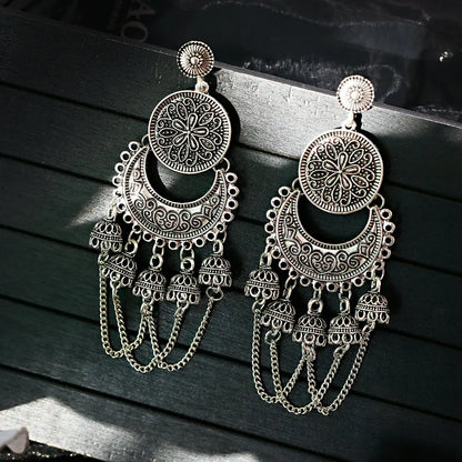 2024 Retro Indian Jhumka Jhumki Gypsy Ethnic Gold Alloy Carved Round&Crescent Bell Tassel Drop Earrings for Women Boho Jewelry