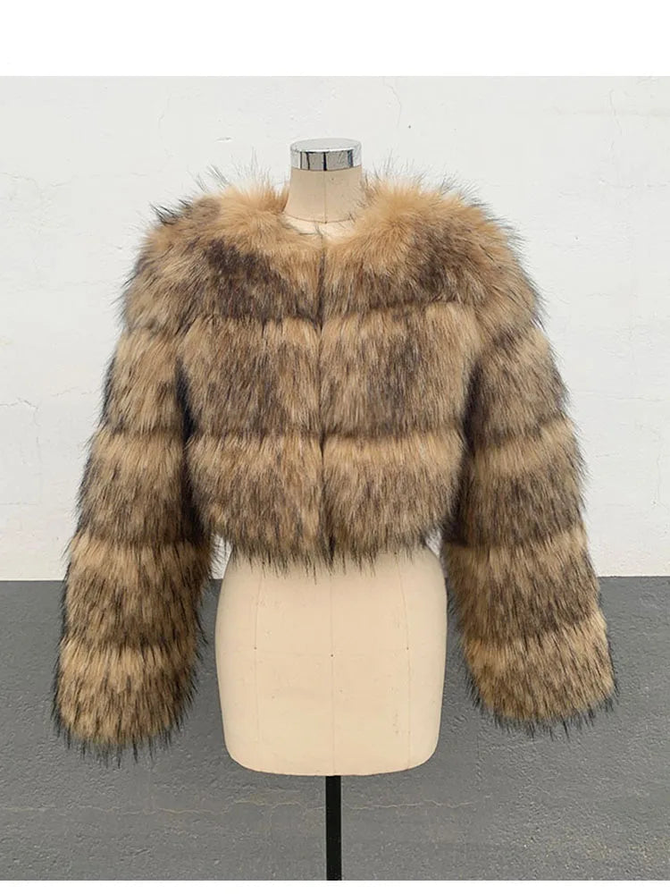 High Quality Cropped Faux Raccoon Fur Coat Women Winter Fashion O Neck Long Sleeve Fluffy Short Faux Fur Jacket Crop Top