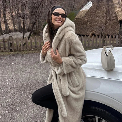 Belted Faux Mink Fur Coat Women 2024 Winter Beige Gradient Furry Fur Jacket Luxury Brand Hooded Warm Outerwear Overcoat